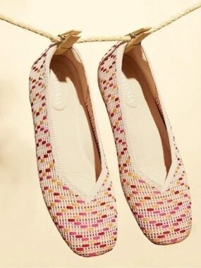 VIVAIA Margot 2.0 Square Toe Ballet Flat Multi Pink Crochet. Size EU 40.